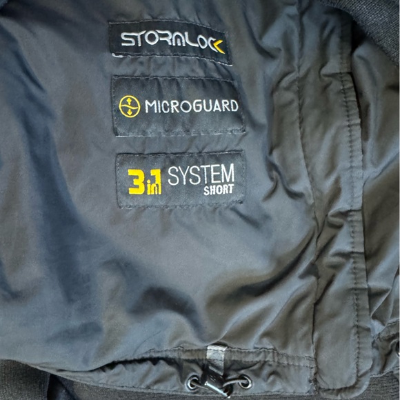 JACK WOLFSKIN Nanuk 200 Sweater Knit Insulated Jacket in Black XL - Picture 6 of 10